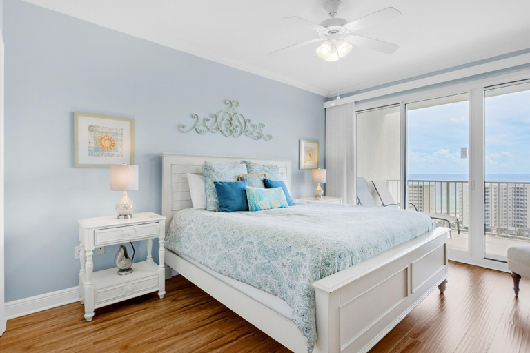 Others 3, Ariel Dunes II 1703- Sea Ya Soon, Walton