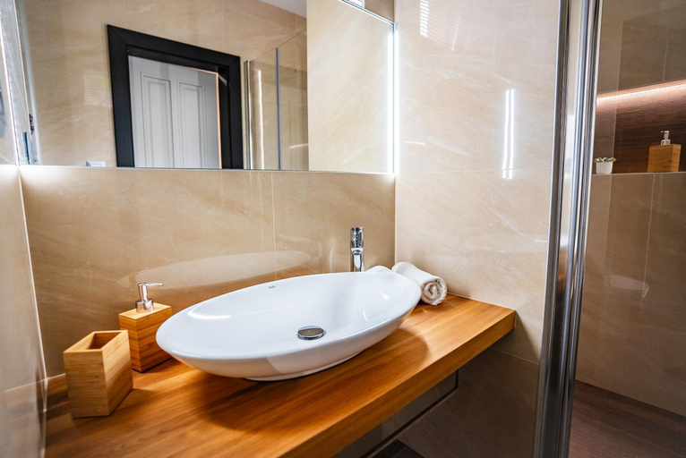 Bathroom 3, Apartmany Alexiss, Liptovský Mikuláš