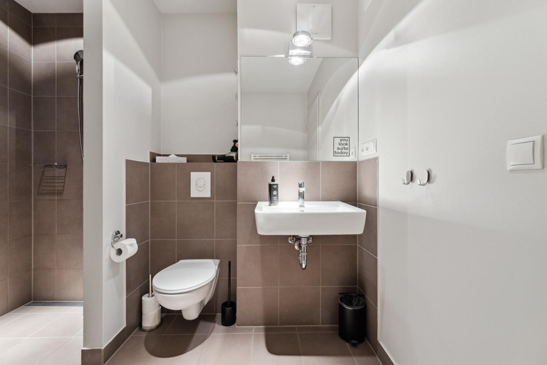 Bathroom 3, Schoenhouse Studios, Berlin