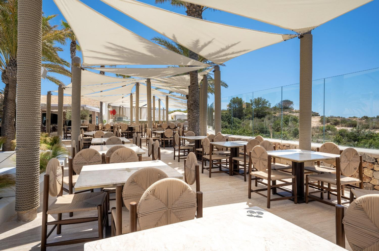 Food & Drinks 5, Destino Pacha Resort, Baleares