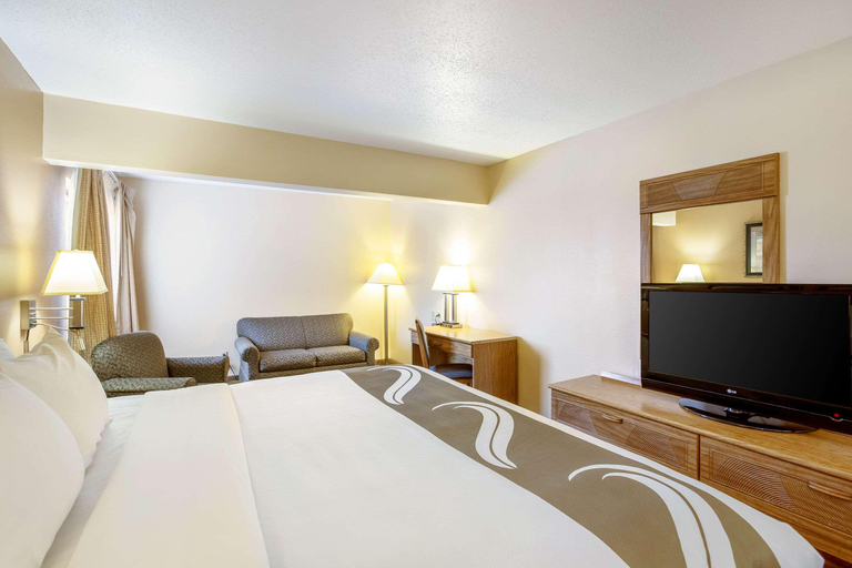 Bedroom 4, Quality Inn - Storm Lake, Buena Vista