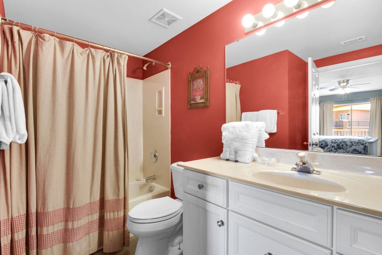 Bathroom 3, Ciboney 4009, Walton