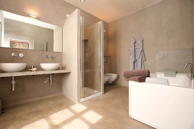 Bathroom, Hotel San Giovanni Resort, Cuneo