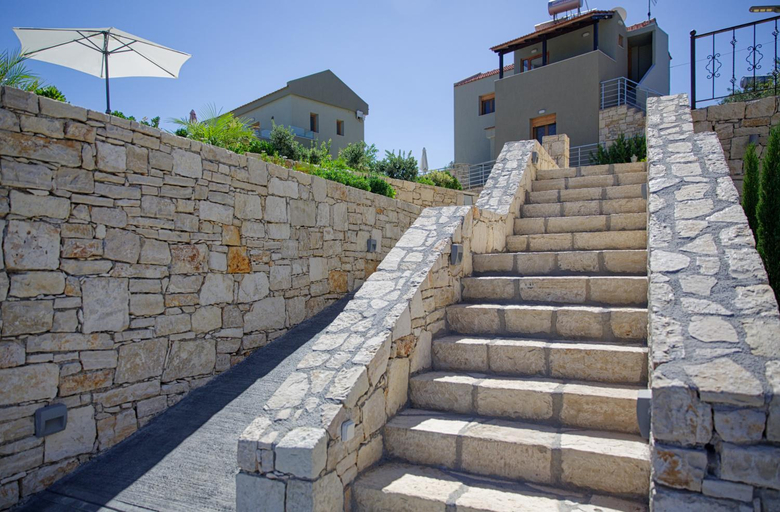 Entrance 4, Aspro Apartments, Crete