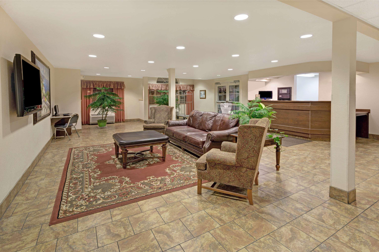 Public Area 2, Microtel Inn & Suites by Wyndham Cheyenne, Laramie