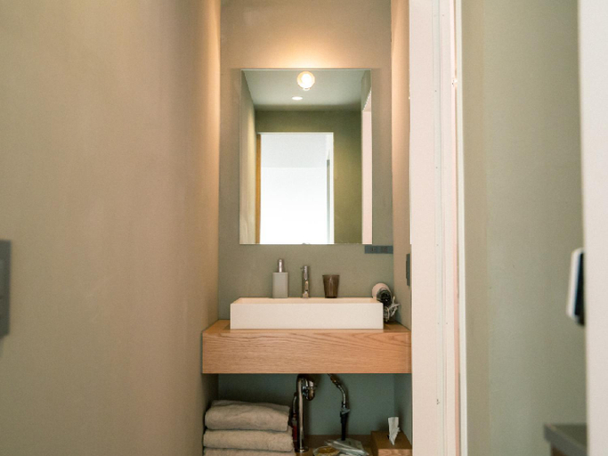Bathroom 4, Kagan Hotel & Hostel, Kyoto