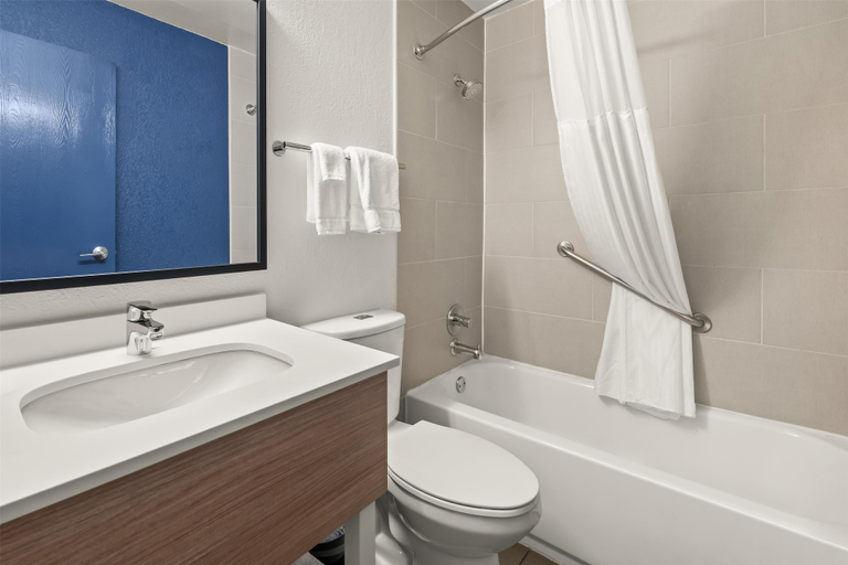 Bathroom 4, Spark by Hilton Eden Prairie, Hennepin