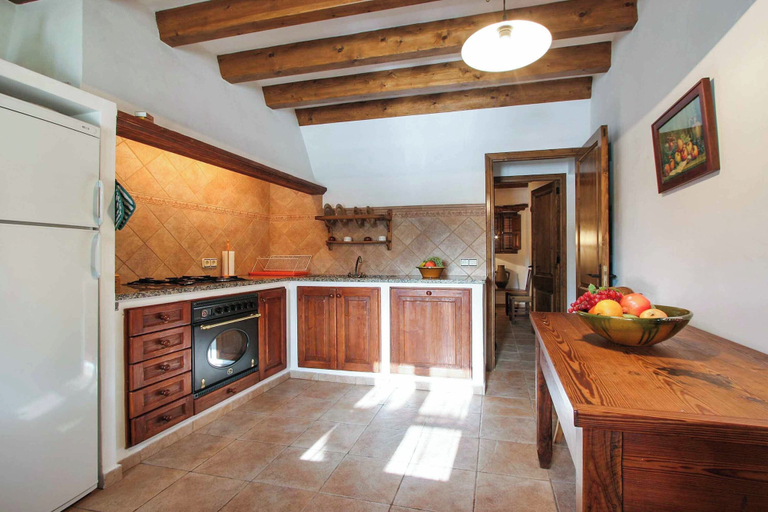 Others 5, Villa Butxaco, Baleares
