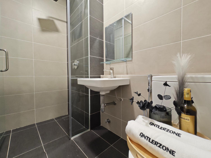 Bathroom 5, Dpristine, Tropicana Suite by Antlerzone, Johor Bahru