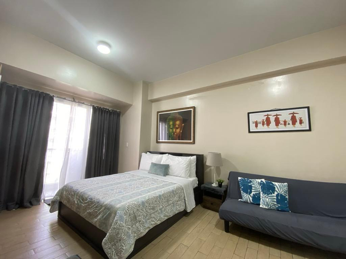 Bedroom 2, C4-6G 81 Newport Boulevard Across Terminal 3, Pasay City