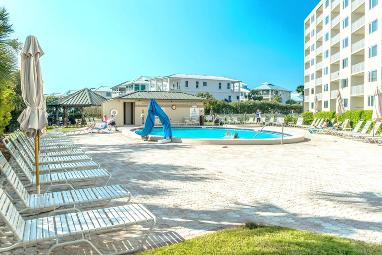 Exterior & Views, Ocean 214 at The Islander, Okaloosa