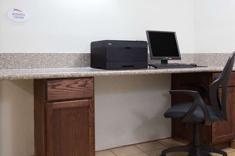 Others 5, Econo Lodge Inn Suites, Sauk