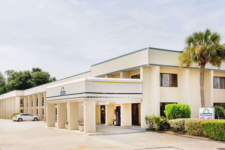 Exterior & Views 2, Days Inn by Wyndham Little River, Horry