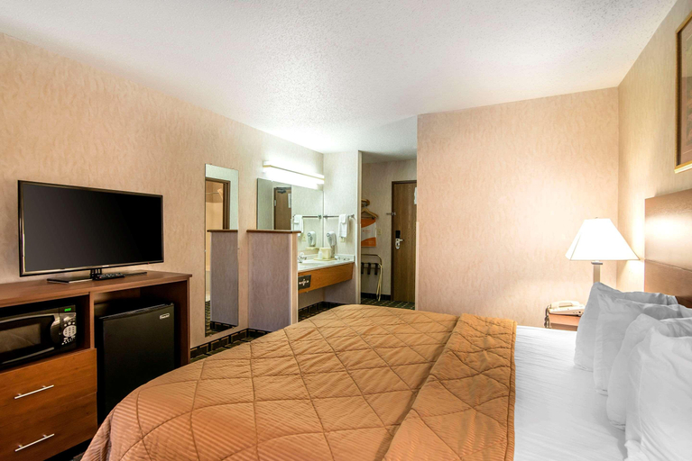 Bedroom 3, Quality Inn Raton, NM, Colfax