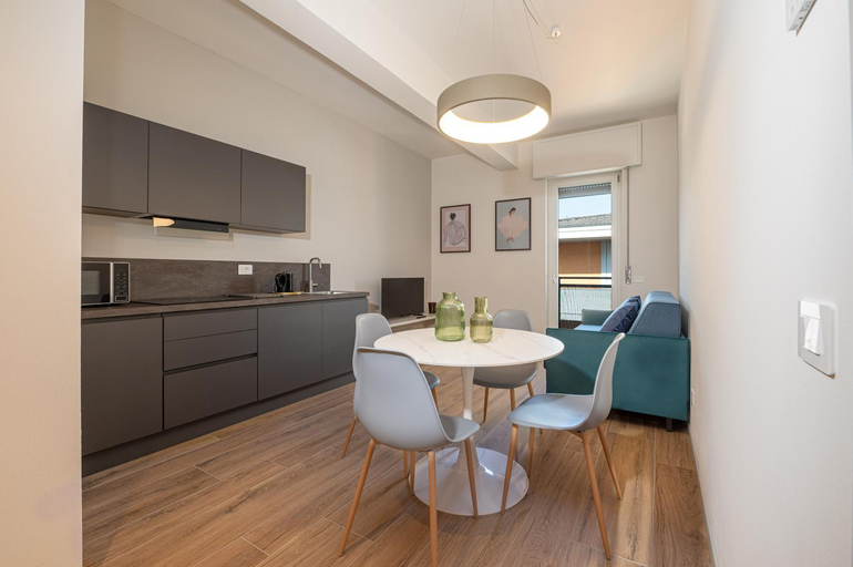 Kitchen 5, MuBra 55 Apartments, Verona