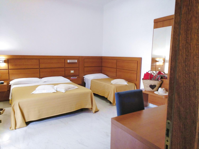 Bedroom 3, Villaggio Turistico La Mantinera - Residence, Cosenza