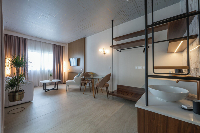 Bathroom 5, King Jason Paphos - Designed for Adults By Louis Hotels