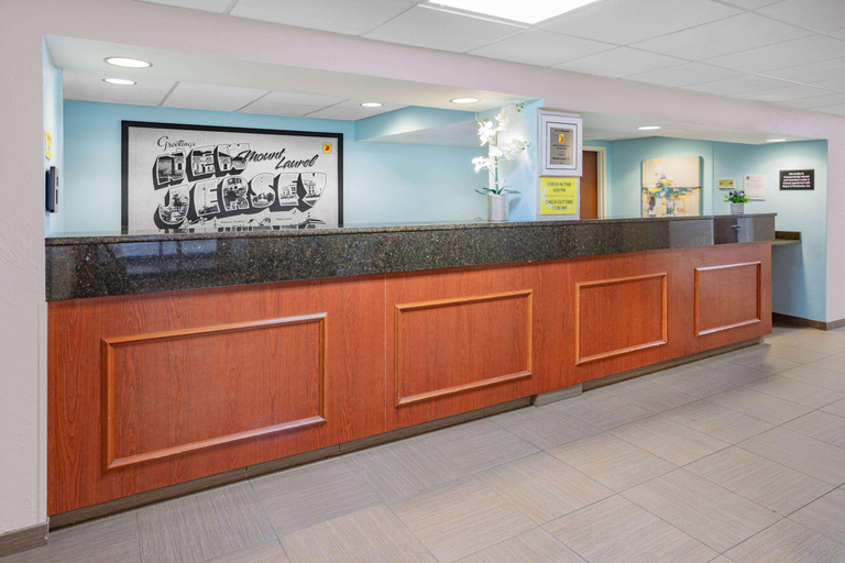 Public Area 2, Super 8 by Wyndham Mount Laurel, Burlington