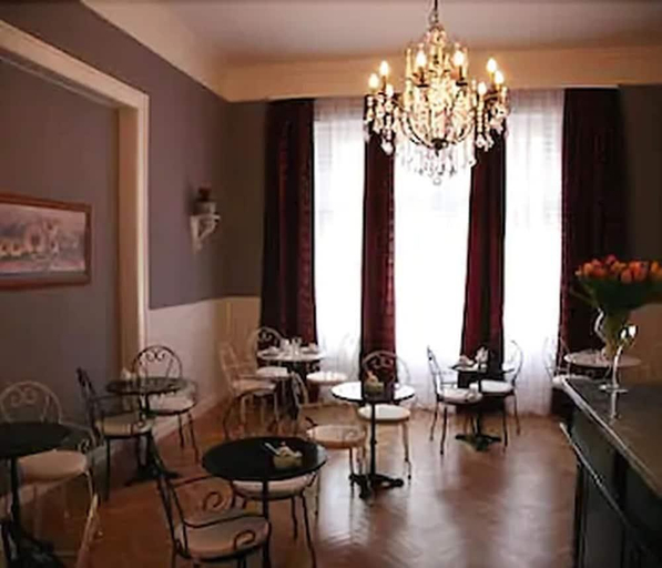 Food & Drinks 4, Hotel-Maison Am Olivaer Platz, Berlin