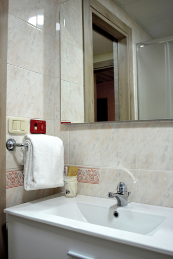 Bathroom 8