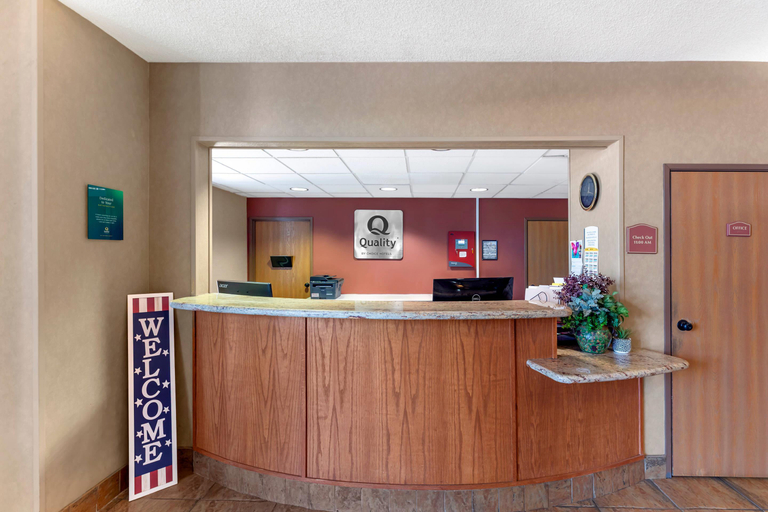 Public Area 2, Quality Inn & Suites Wellington - Fort Collins, Larimer