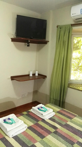 Bedroom 2, Hotel Alexander, Capital