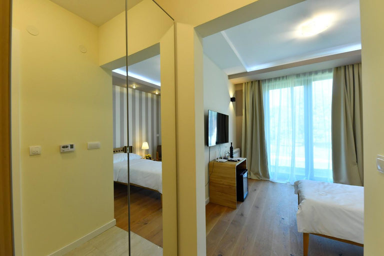 Bedroom 2, Villa Luxury Rooms - Wine Resort, Kovin