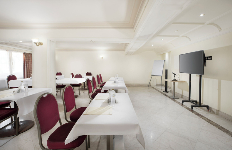 Food & Drinks 5, Kanzy Hotel, Heliopolis