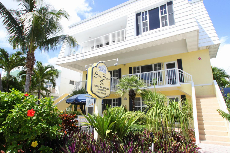 Others 4, Sea Spray Inn, Broward
