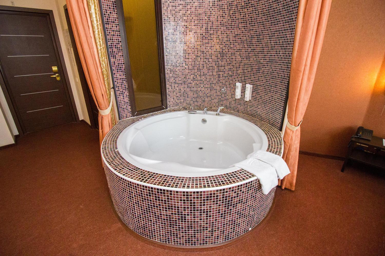 Bathroom 4, Barcelona Spa-Hotel, Ul'yanovsk