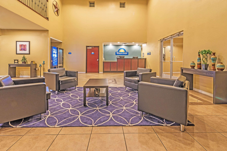 Public Area 2, Days Inn by Wyndham Rockdale Texas, Milam