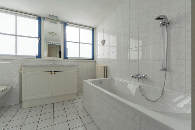 Bathroom 3, Villa in Callantsoog Near the Beach, Zijpe