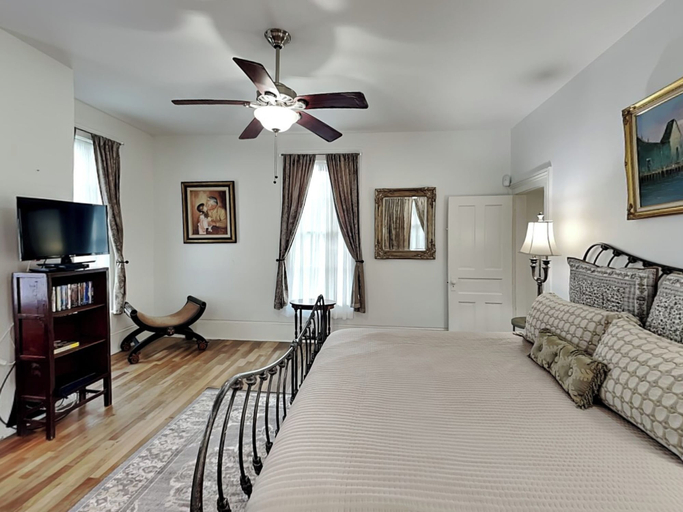 Others 3, Victorian Rose by Ryson Vacation Rentals, Galveston