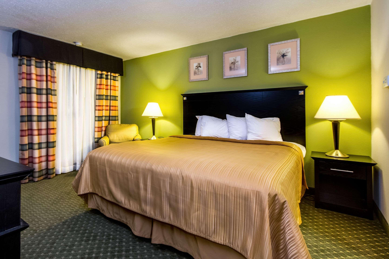 Bedroom 4, Quality Inn & Suites Moline-Quad Cities, Rock Island