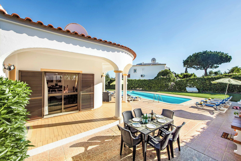 Others 2, Villa Lourenco, Albufeira
