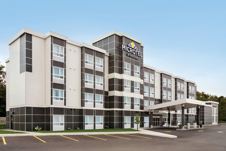 Exterior & Views 2, Microtel Inn & Suites By Wyndham Val-d Or, Vallée-de-l'Or