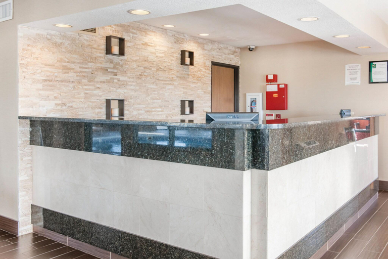 Public Area 3, Quality Inn Effingham North, Effingham