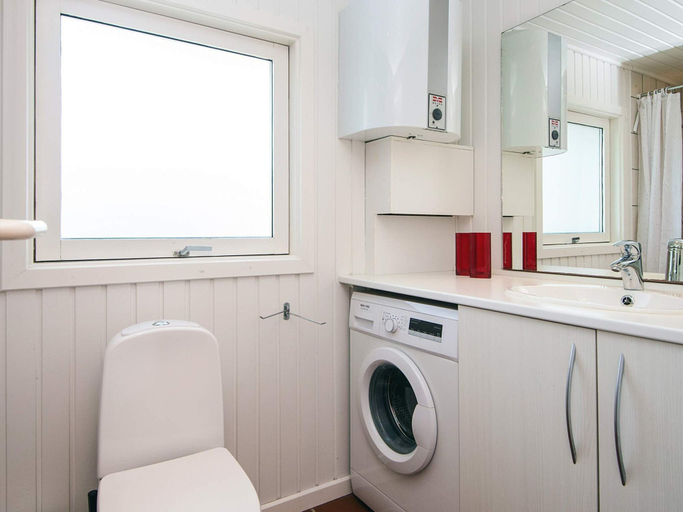 Bathroom 3, 6 Person Holiday Home in Lokken, Jammerbugt