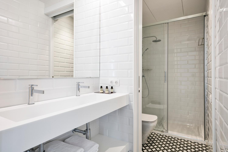 Bathroom 4, Murmuri Residence Mercader, Barcelona