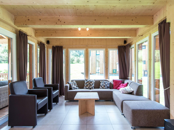 Others 3, Attractive chalet with whirlpool, Murau