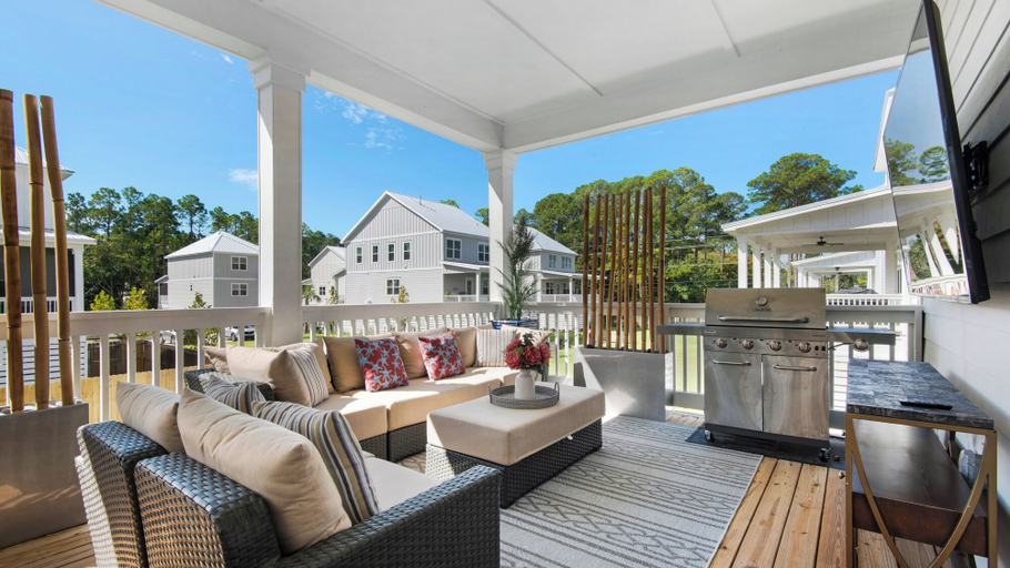 Others 3, 4BR Home With Deck & Grill Fun + Free Attraction Tickets!, Walton