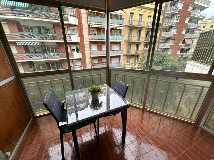 Others 5, Rooms Vilaproma, Barcelona