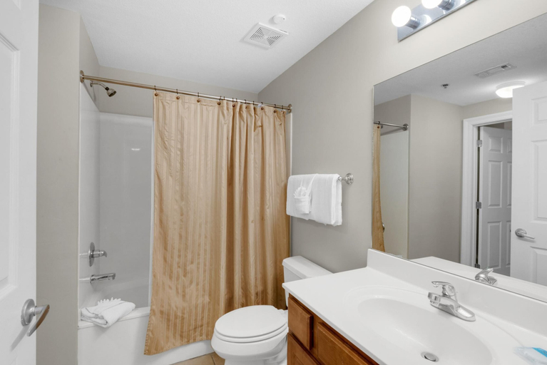 Bathroom 4, Ariel Dunes II 2006, Walton