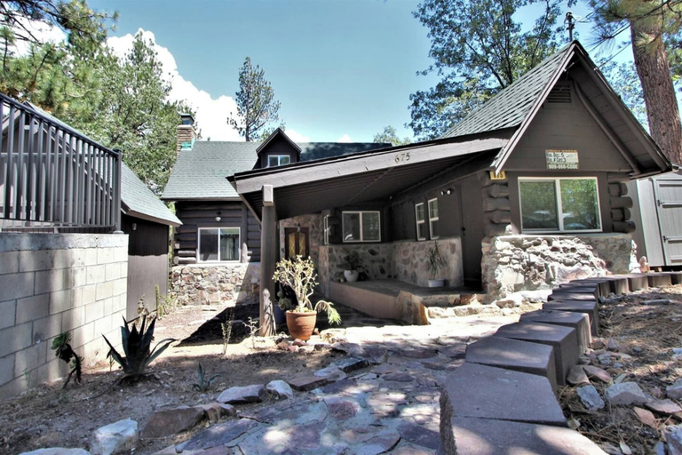 Exterior & Views 1, The Train Getaway, San Bernardino