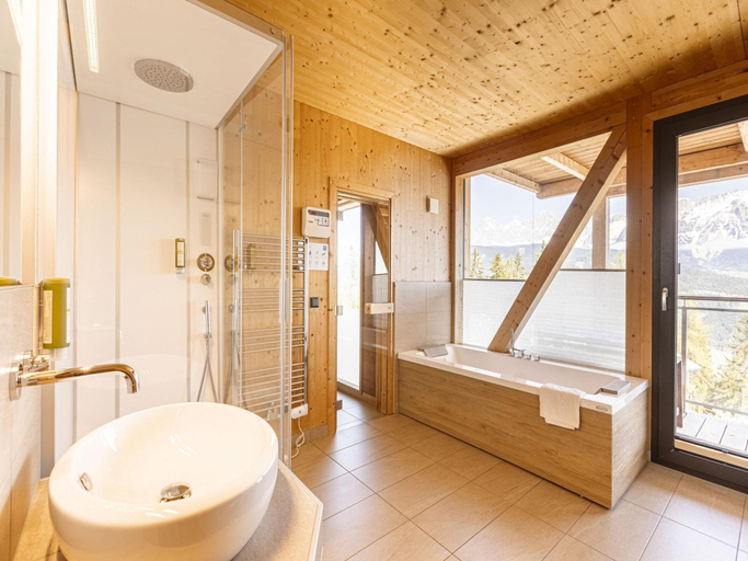 Bathroom, Chalet with panoramic sauna, Liezen