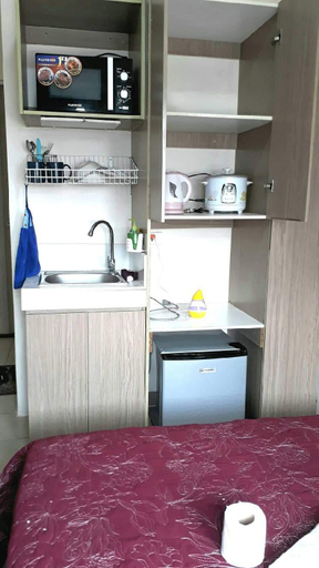 Others 5, Rom's Place 1 @ Urban Deca Tower, Mandaluyong