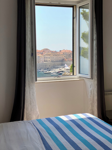 Bedroom, Mia's Wonderland, Dubrovnik