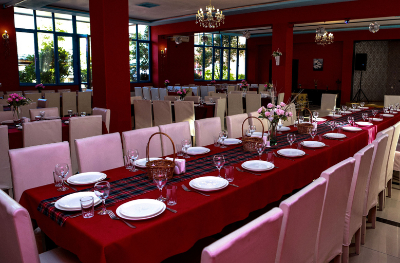 Food & Drinks 3, Grand Hotel Tbilisi, Gardabani