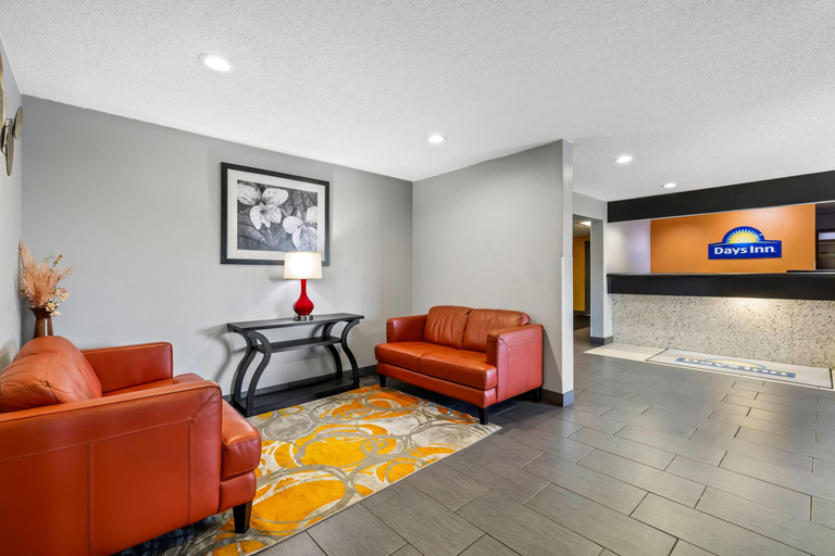 Public Area 2, Days Inn by Wyndham Black River Falls, Jackson