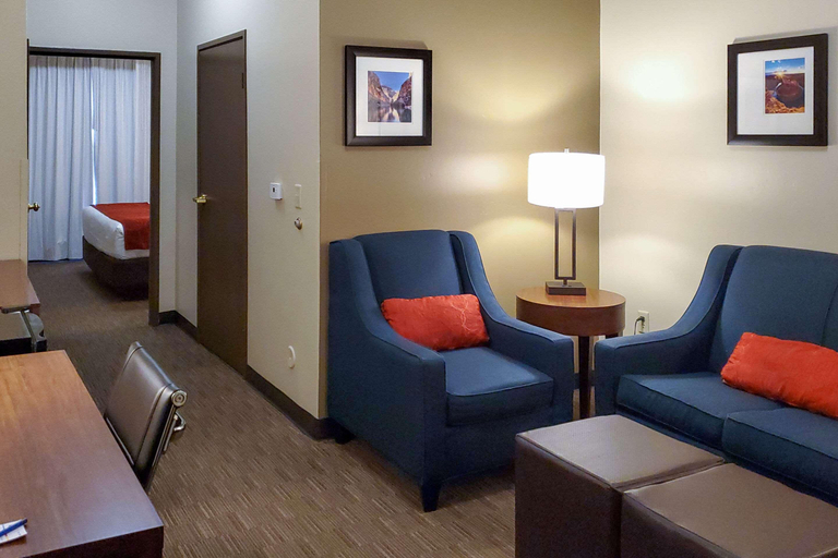 Bedroom 3, Comfort Inn & Suites Tempe Phoenix SkyHarbor Airpt, Maricopa